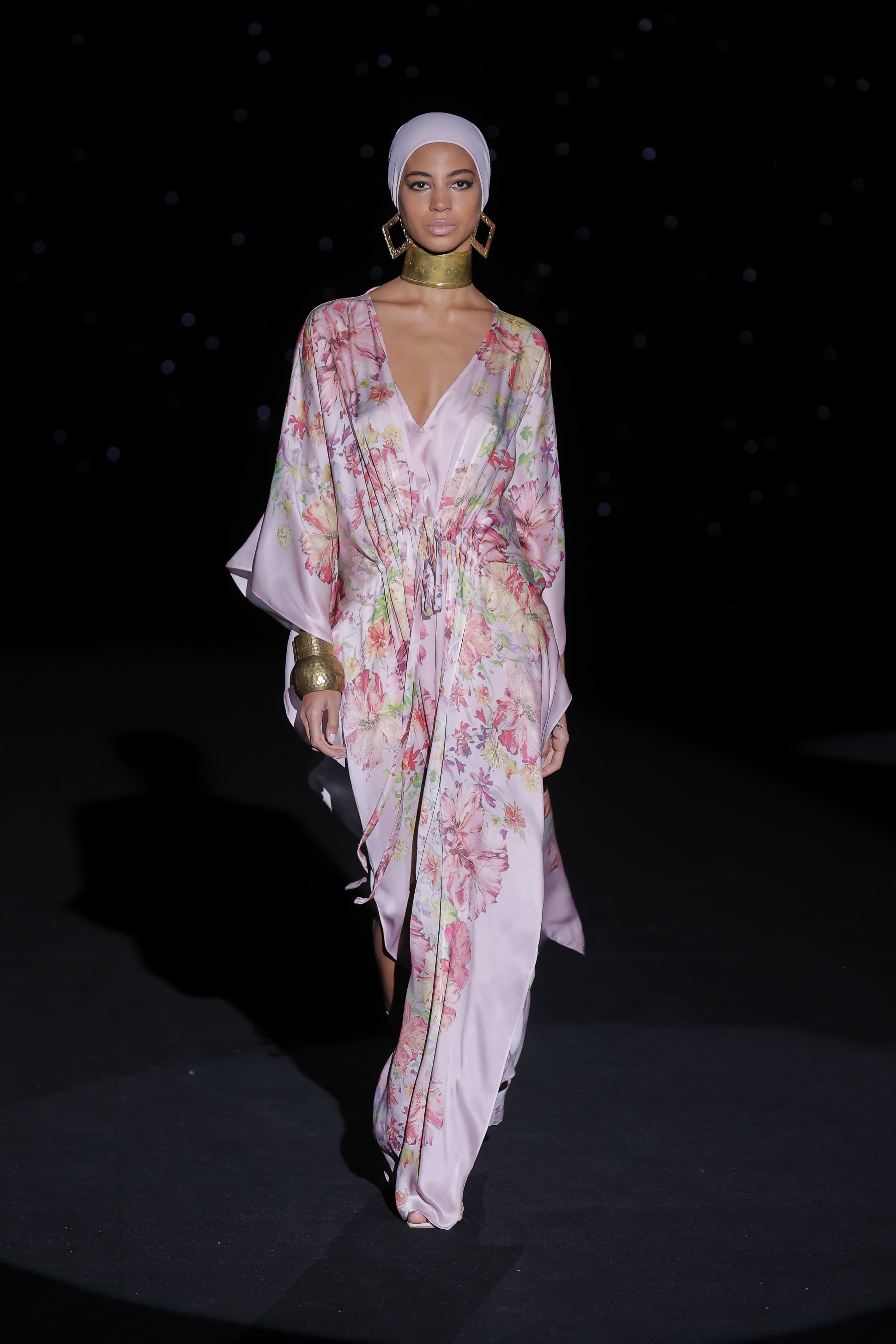 This look exudes a soft, serene sophistication, like a whisper of spring in the middle of a starry night.