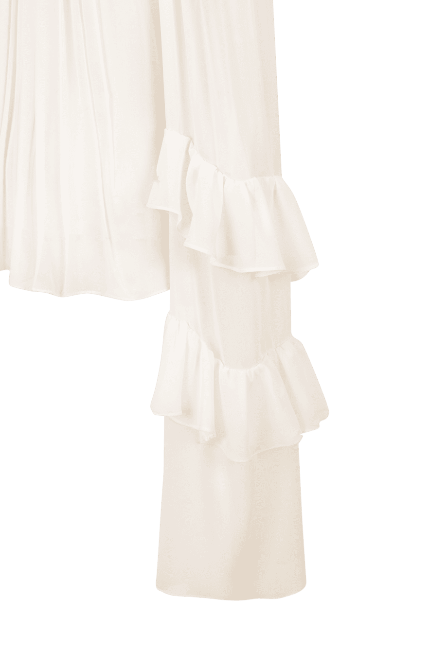 Detail of the ivory blouse from Malne with lightweight fabric and long sleeves finished with double ruffles.