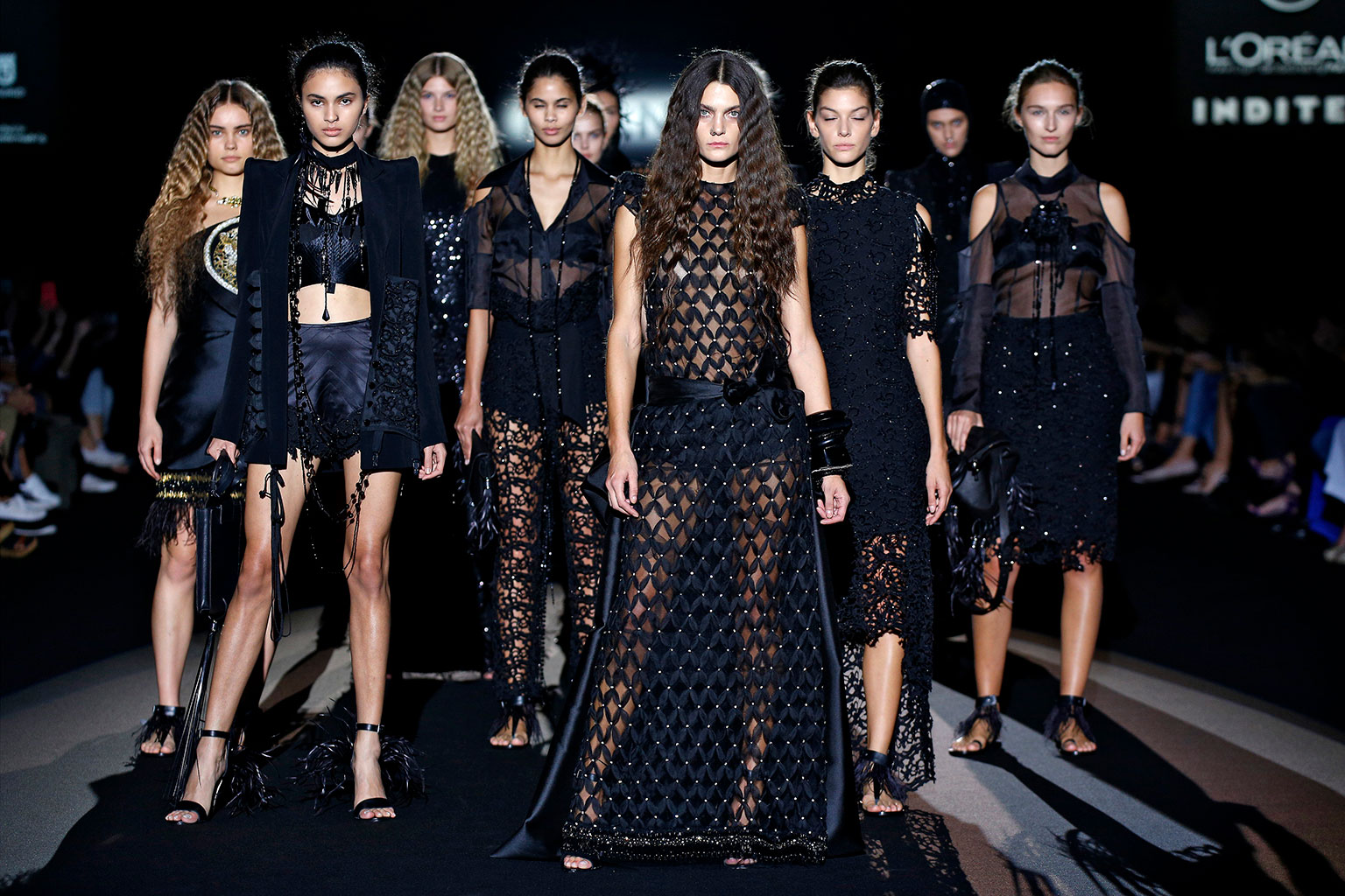 Ejemplo de desfile en una Fashion Week internacional