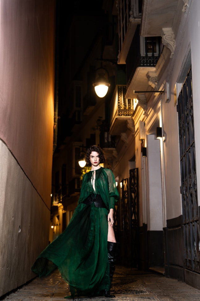 Ejemplo de lujo en moda femenina